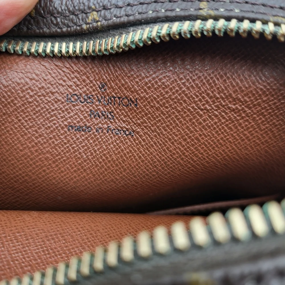 LOUIS VUITTON Monogram Canvas Amazone PM, Authentic w/COA. - Picture 11 of 16